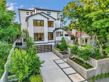 419 W Colorado Boulevard 