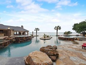 1612 S Lakeshore Drive , Rockwall Texas 75087