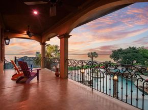 1612 S Lakeshore Drive , Rockwall Texas 75087