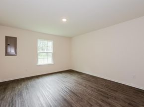 1248 E Jessamine Street , Fort Worth Texas 76104