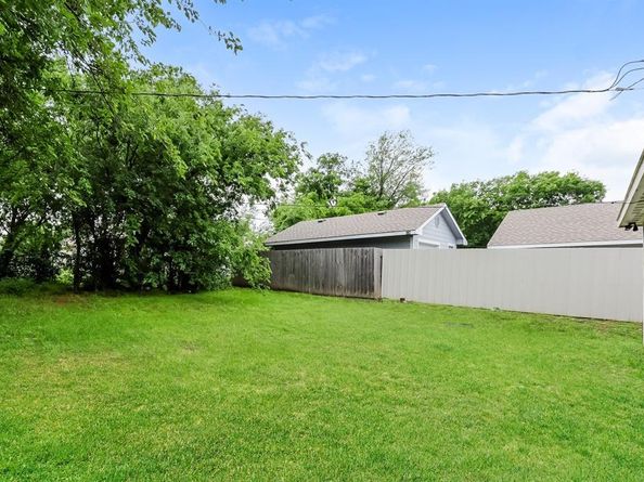 1248 E Jessamine Street , Fort Worth Texas 76104
