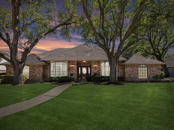 4406  Cobblers Lane , Dallas Texas 75287