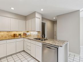4406  Cobblers Lane , Dallas Texas 75287