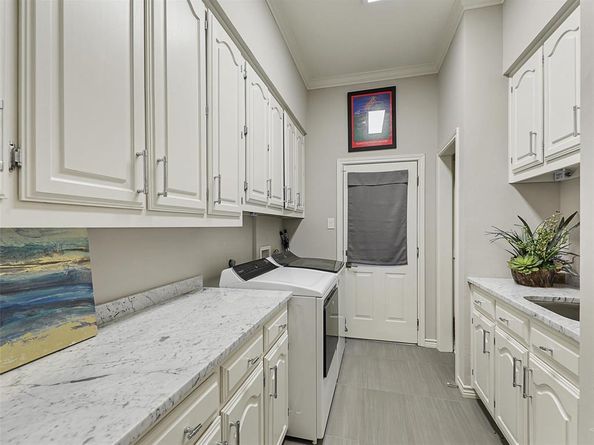 5516  Inverrary Court , Dallas Texas 75287