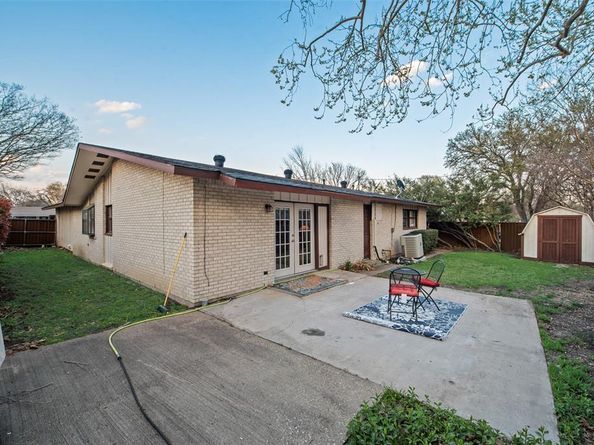 805  Edgefield Drive , Richardson Texas 75080