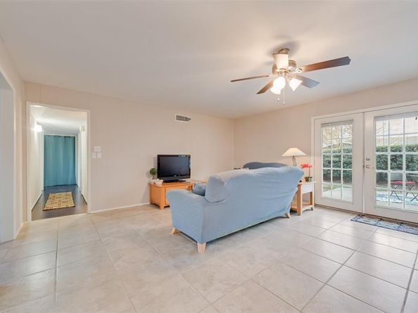 805  Edgefield Drive , Richardson Texas 75080