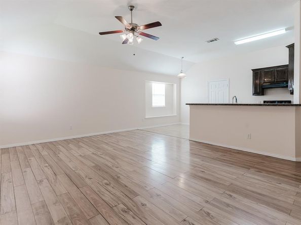 3414  Mojave Drive , Dallas Texas 75241
