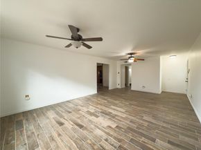 4649  Wyoming Street , Dallas Texas 75211