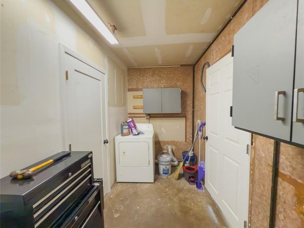 4649  Wyoming Street , Dallas Texas 75211