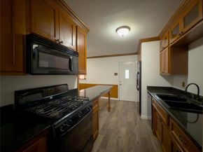 4649  Wyoming Street , Dallas Texas 75211