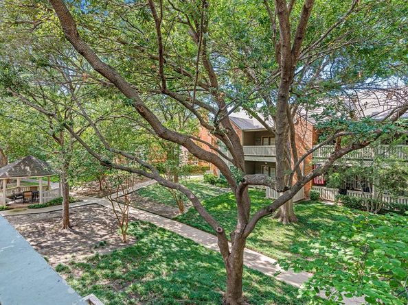 12660  Hillcrest Road  4203, Dallas Texas 75230