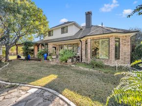 2405  Deer Run Court , Heath Texas 75032