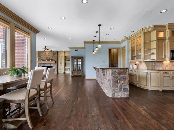 6537  Myrtle Beach Drive , Plano Texas 75093