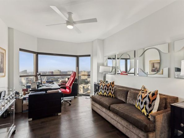 3030  Mckinney Avenue  2305, Dallas Texas 75204