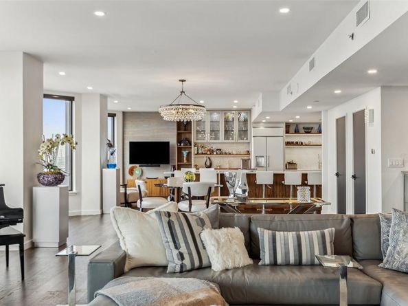 3030  Mckinney Avenue  2305, Dallas Texas 75204