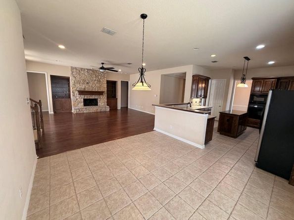 2185  Clubview Drive , Rockwall Texas 75087
