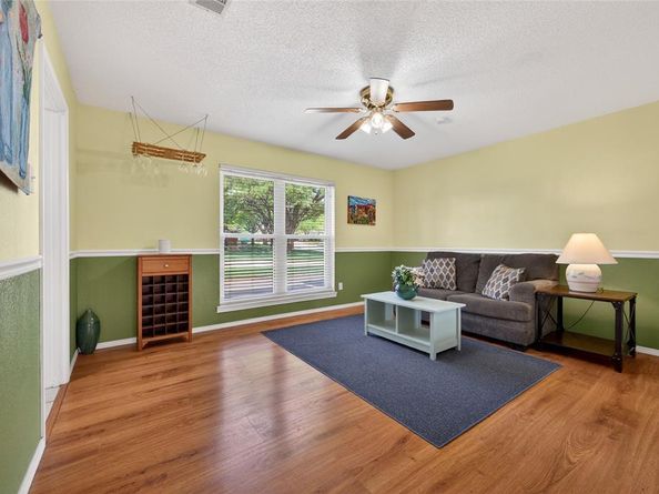 3917  Felisa Place , Fort Worth Texas 76133