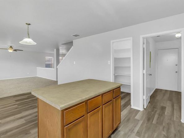2045  Hanakoa Falls Drive , Anna Texas 75409