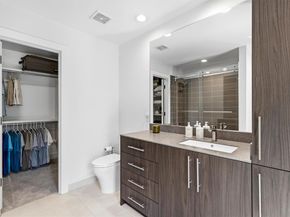 4418  Crooked Lane , Dallas Texas 75229