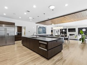 4418  Crooked Lane , Dallas Texas 75229