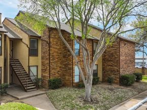 1900  Cloisters Drive  322, Arlington Texas 76011