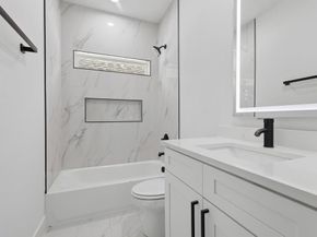 2532  Lowery Street , Dallas Texas 75215