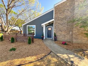 1129  Yorkshire Drive , Carrollton Texas 75007