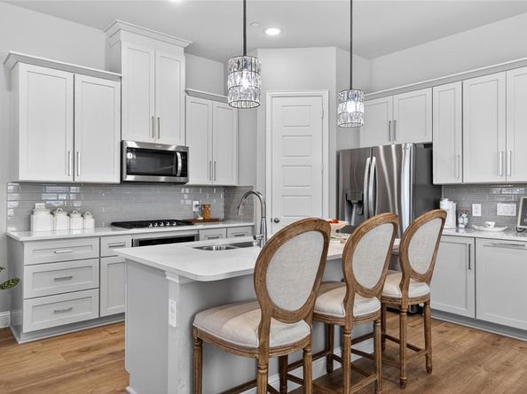 12974  Jk Ojha Street , Farmers Branch Texas 75234