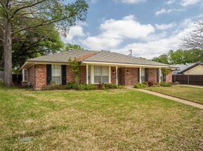 903  Leslie Drive , Arlington Texas 76012