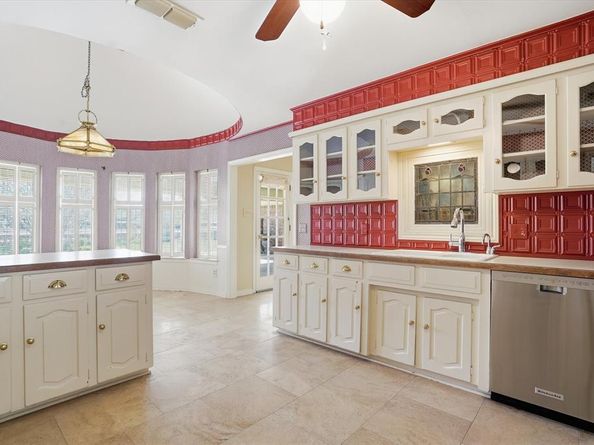4201  Winding Way , Benbrook Texas 76126