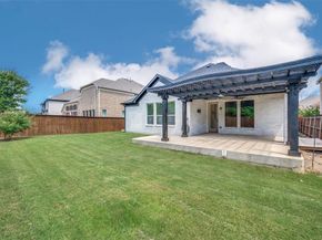 900  Southern Hills Way , Aubrey Texas 76227