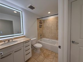 1200  Main Street  902, Dallas Texas 75202