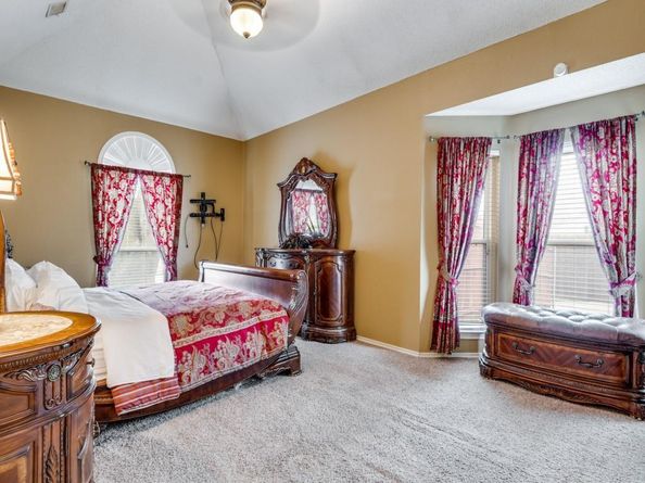 1317  Chestnut Drive , Rowlett Texas 75089