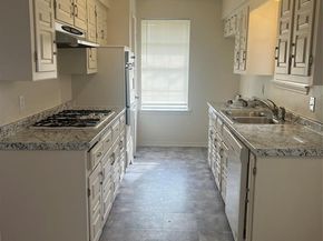 533  Arbor Lane , Lancaster Texas 75134