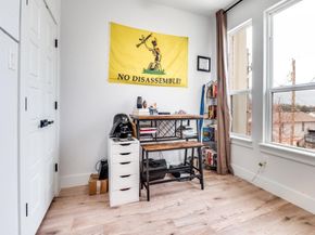 1960  Toronto Street , Dallas Texas 75212