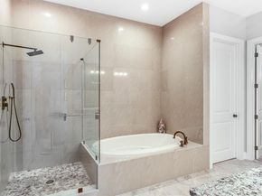 635  Via Ravello  , Irving Texas 75039