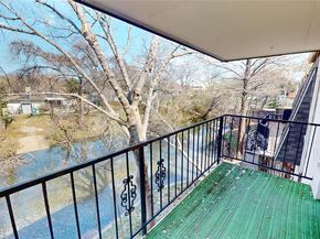 902 S Weatherred Drive  902F, Richardson Texas 75080