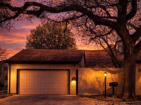 9609  Orchard Hill , Dallas Texas 75243