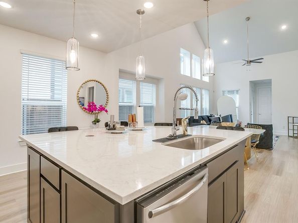 925  Carnation Drive , Crowley Texas 76036