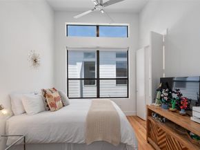 5912  Lindell Avenue  101, Dallas Texas 75206