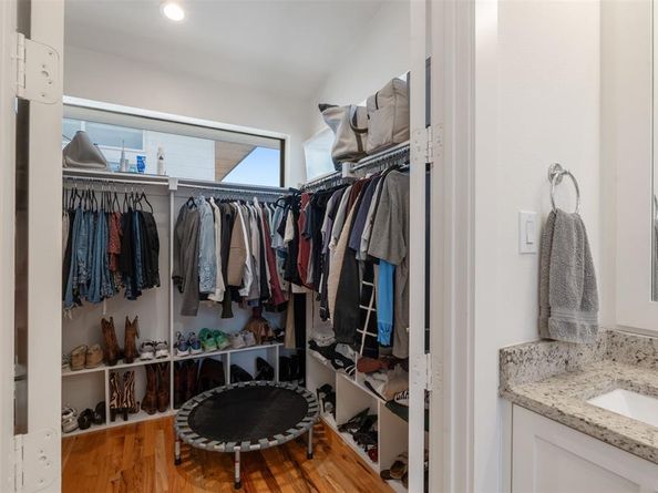 5912  Lindell Avenue  101, Dallas Texas 75206