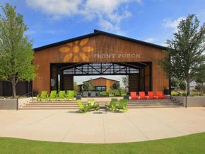 916  Falcon Road , Argyle Texas 76226