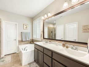 916  Falcon Road , Argyle Texas 76226