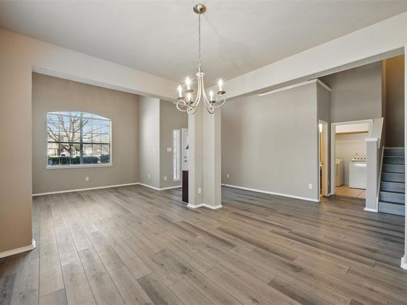 804  Starling Lane , Aubrey Texas 76227