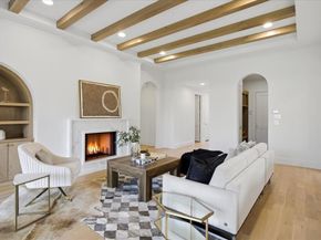 5043  Linnet Lane , Dallas Texas 75209