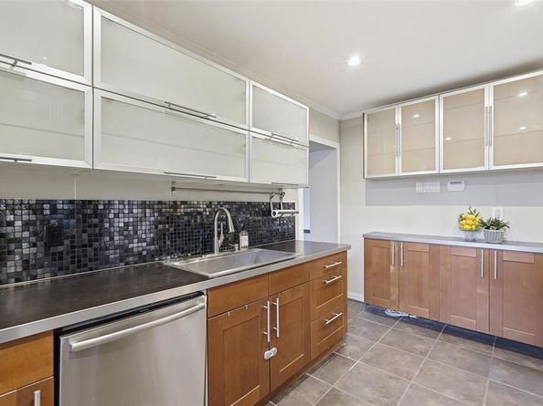 5326  Bradford Drive , Dallas Texas 75235