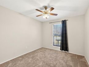 424  Benjamin Lane , Arlington Texas 76002