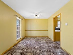 910  Bradfield Drive , Garland Texas 75042