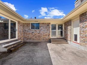 910  Bradfield Drive , Garland Texas 75042