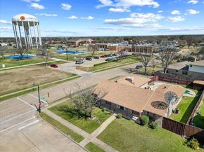 910  Bradfield Drive , Garland Texas 75042